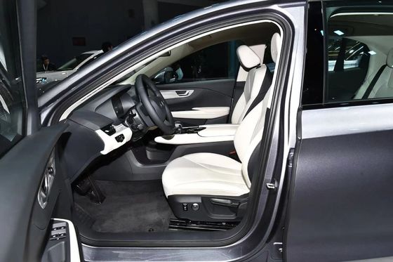 Benzin oder elektrischer Brennstoff 2024 Hongqi Eqm5 Auto Schwarze Farbe Effiziente Sitzlüftung
