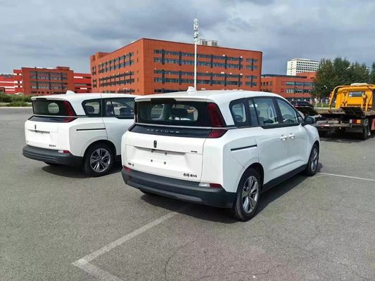 2023 Auto FAW Pentium Nat Weiß Mehrzweckfahrzeug Benzin oder Elektrizität